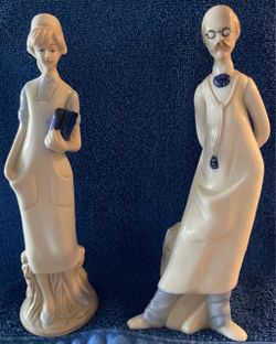 Figurines-Vintage Bronco Nurse and Doctor porcelain figurines
