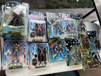 Spawn 90s  figure lot and kickstarter classic and modern spawn