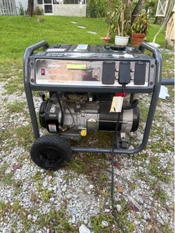 6250 Briggs & Stratton Storm Generator