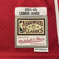 LeBron James Cleveland Cavaliers Mitchell & Ness Hardwood Classics 2003-04  Road Swingman Jersey for Sale in Skokie, IL - OfferUp