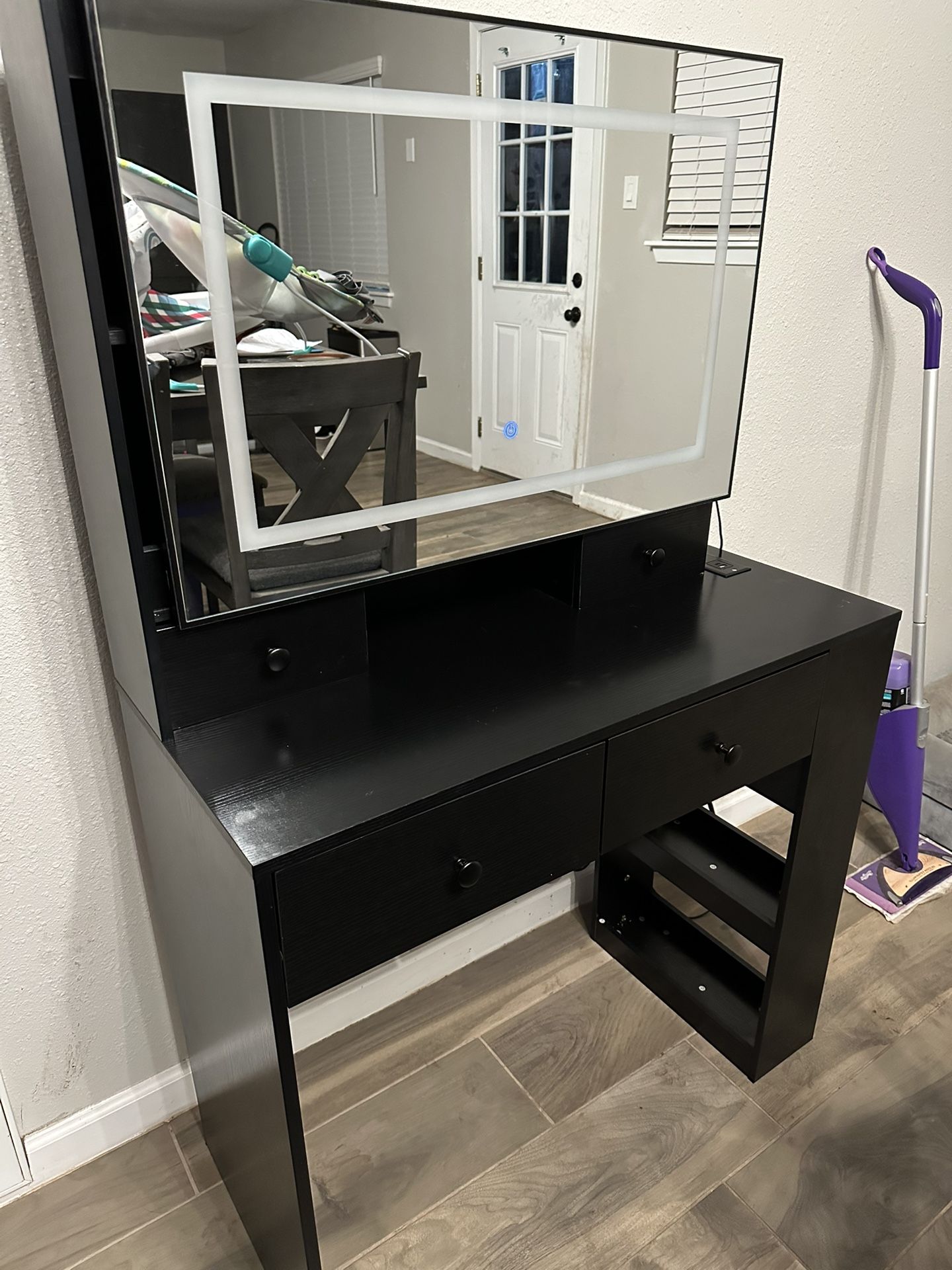 Makeup Vanity 
