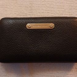 Micheal Kors Women's Wallet Or Mens