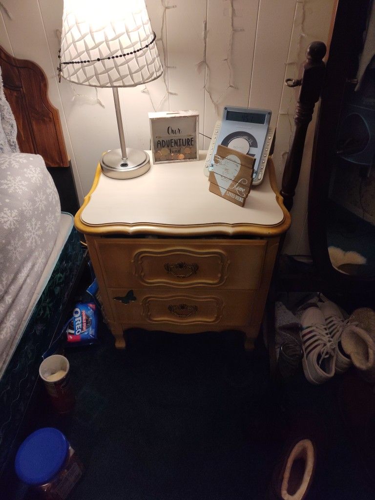 Bed Room Set Antique Dresser W Mirror Highboy and Nightstand