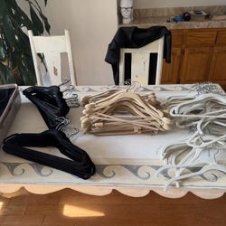 ✨ Velvet Hanger Bundle – All for $15 