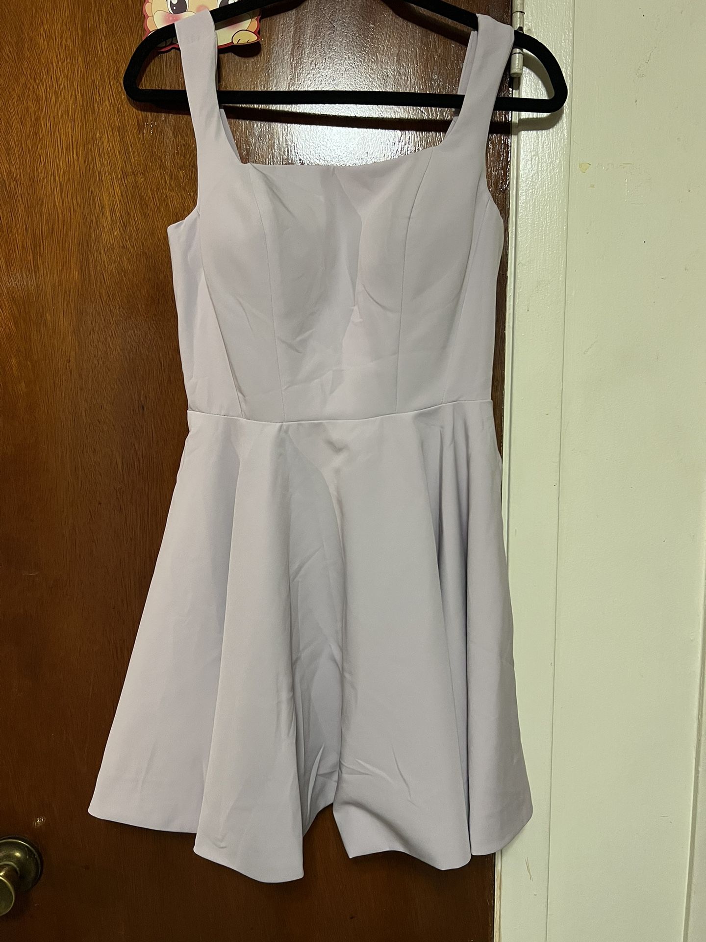 Back Bow Tie Short Dress