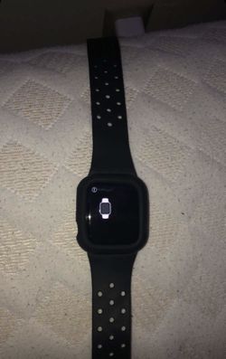 Apple Watch series 5 almost new