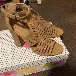 Size 10 Shoes