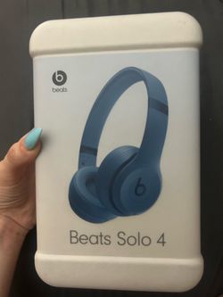 Beats Solo 4 Wireless Headphones New $199
