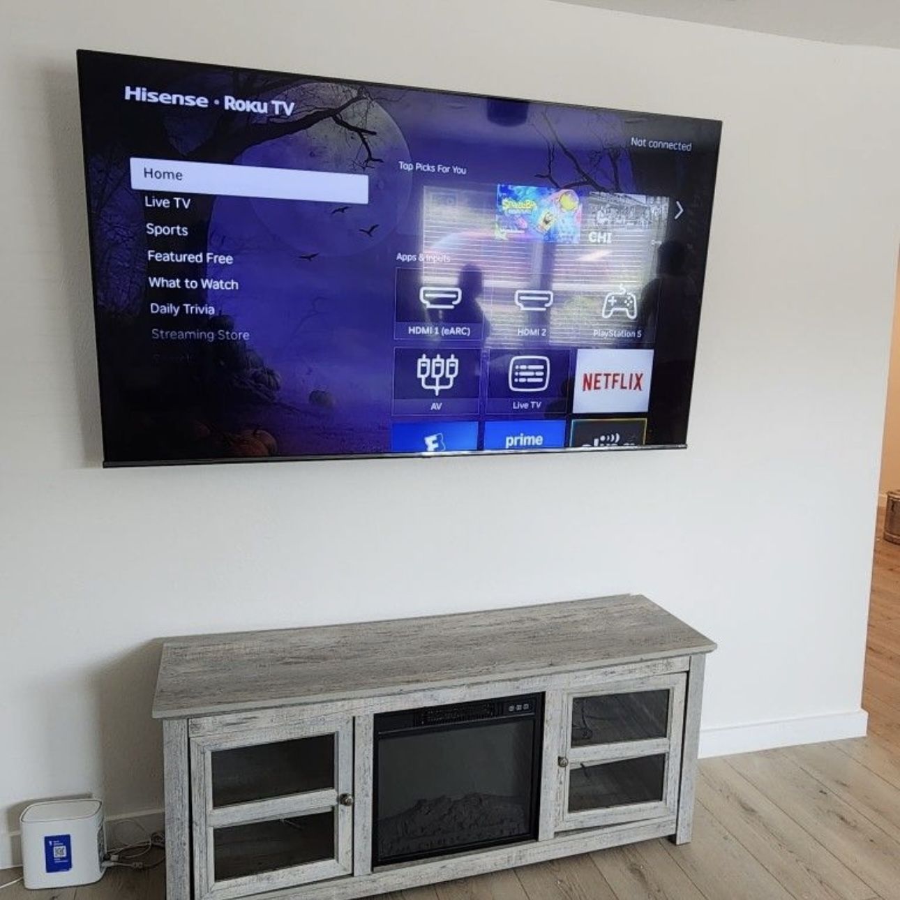 TV MOUNT
