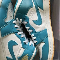 Air Jordan 1 Mid M10 (Brand New)