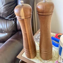 Salt And pepper Grinders 