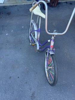 Antique girl bike