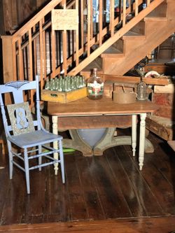 Antique drop leaf table