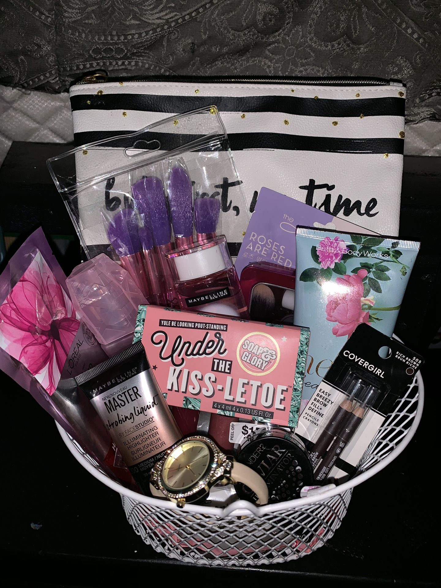 All in one beauty gift basket