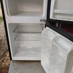 Fridge