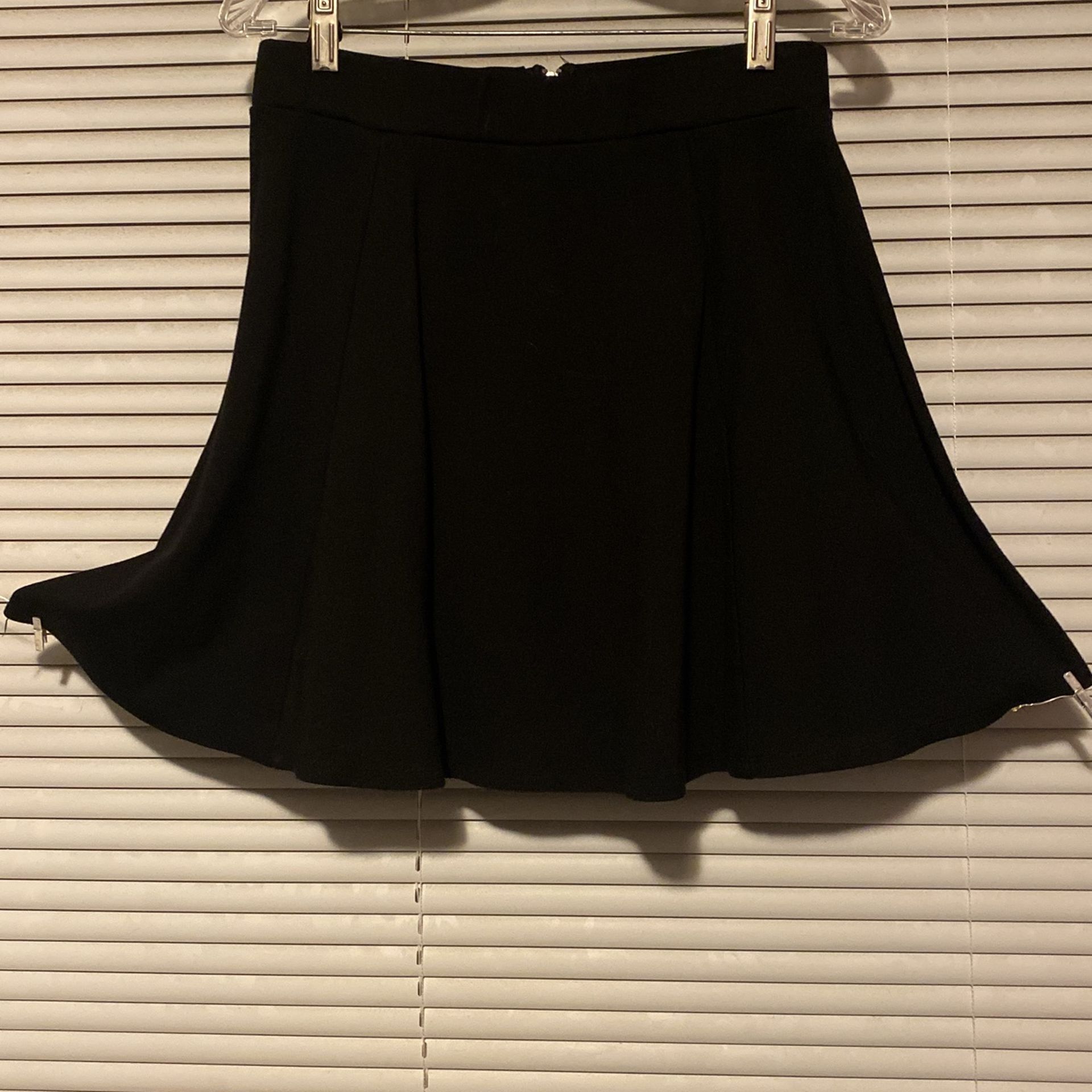 Women’s Skirt