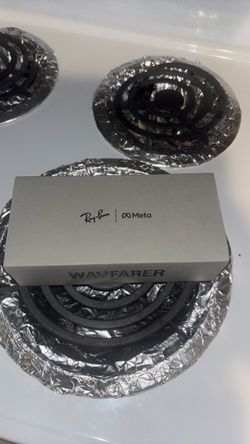 Meta glasses