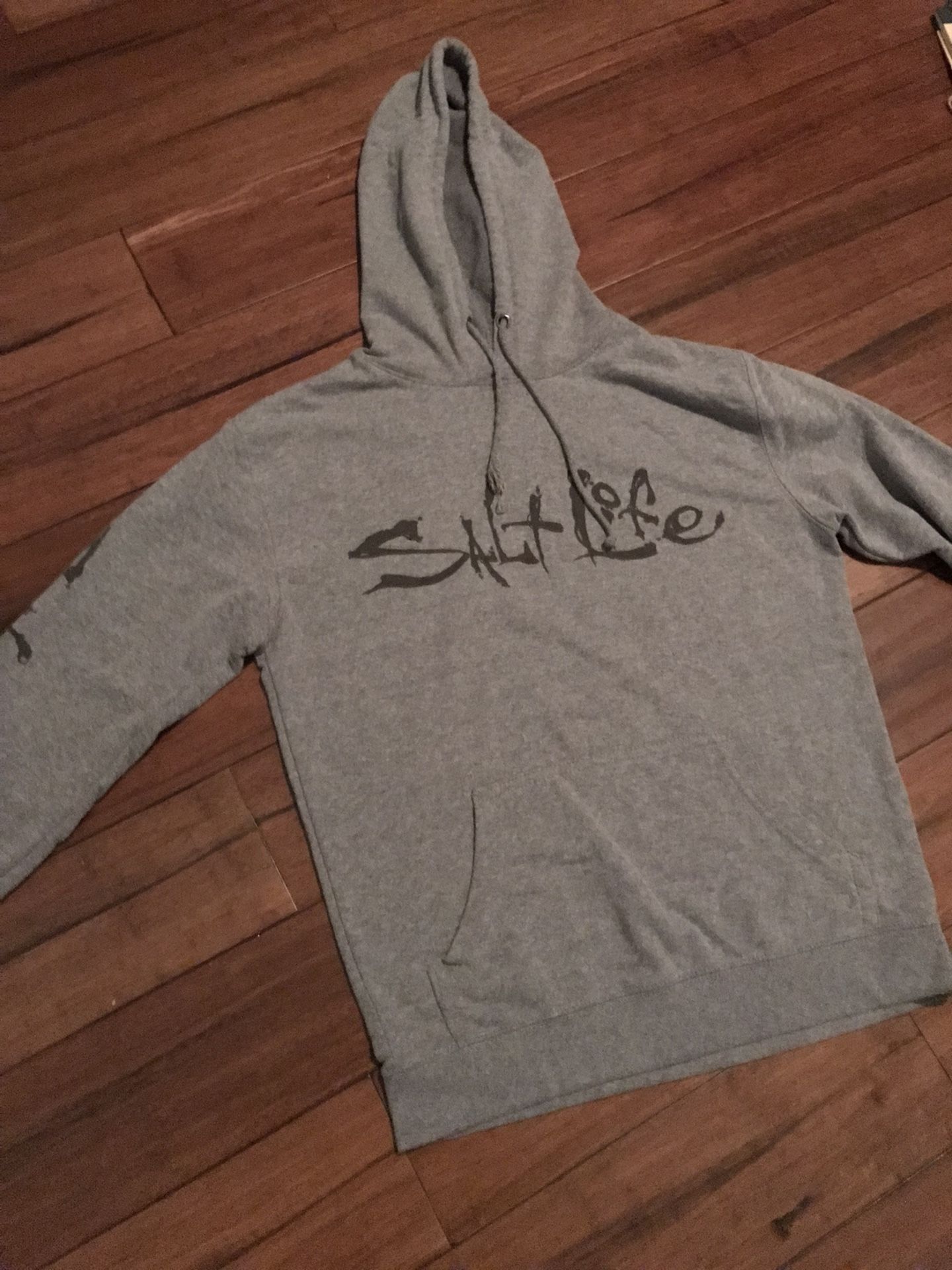 Salt Life Hoodie Small Grey