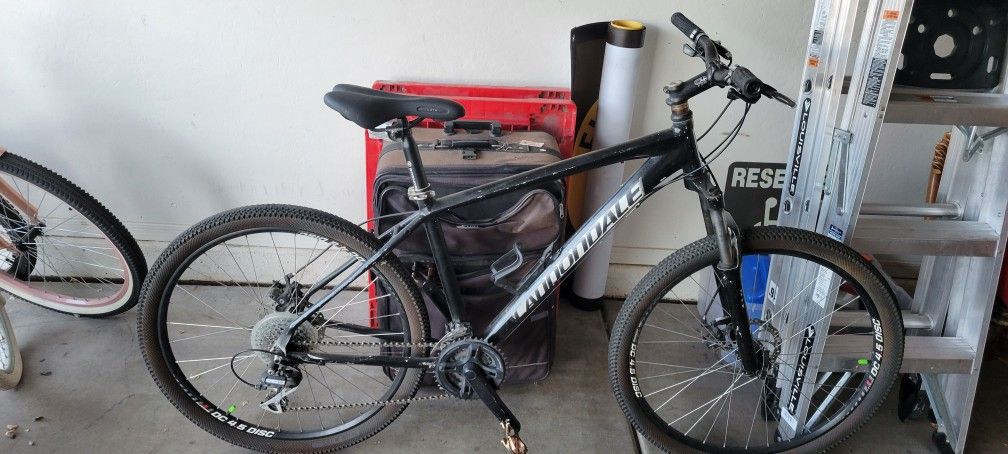 Cannondale Mountain Bike