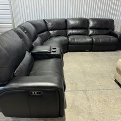 Free Delivery* Like New Black Leather Sectional Recliner