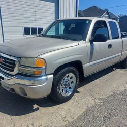 2005 GMC Sierra SLE 