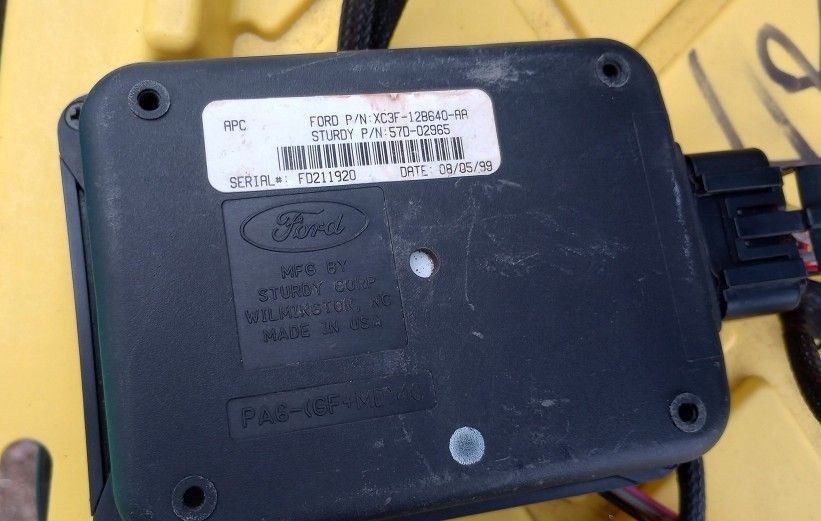 Ford Xc3f-12b640-aa Powerstroke 7.3l RPM PTO Control Module