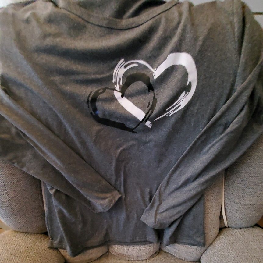 Womens Long Skeeved Shirt