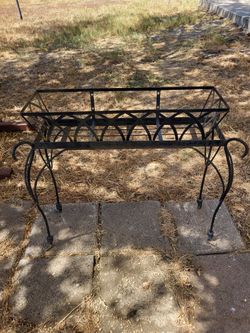 Heavy Duty Planter Stand