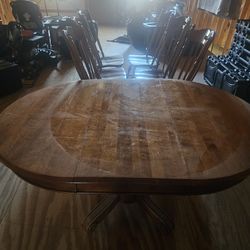 Table & chairs