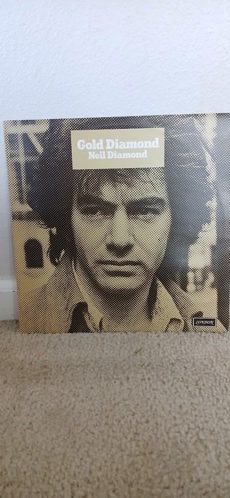 Neil Diamond Gold Vintage Vinyl Record Album LP Rock Music 🎶