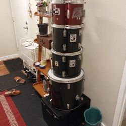 Everything Must Go!!!