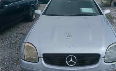 2000 Mercedes benz SLK 230 for parts
