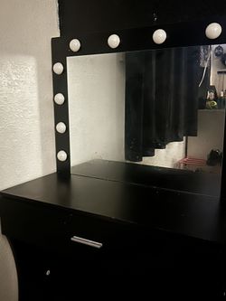 modern vanity desktop