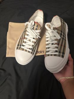 Burberrys