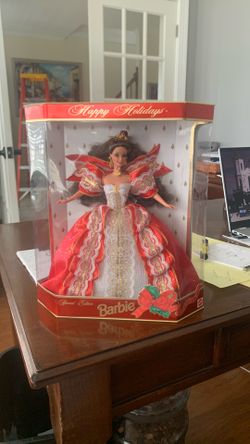 Happy Holidays Barbie m
