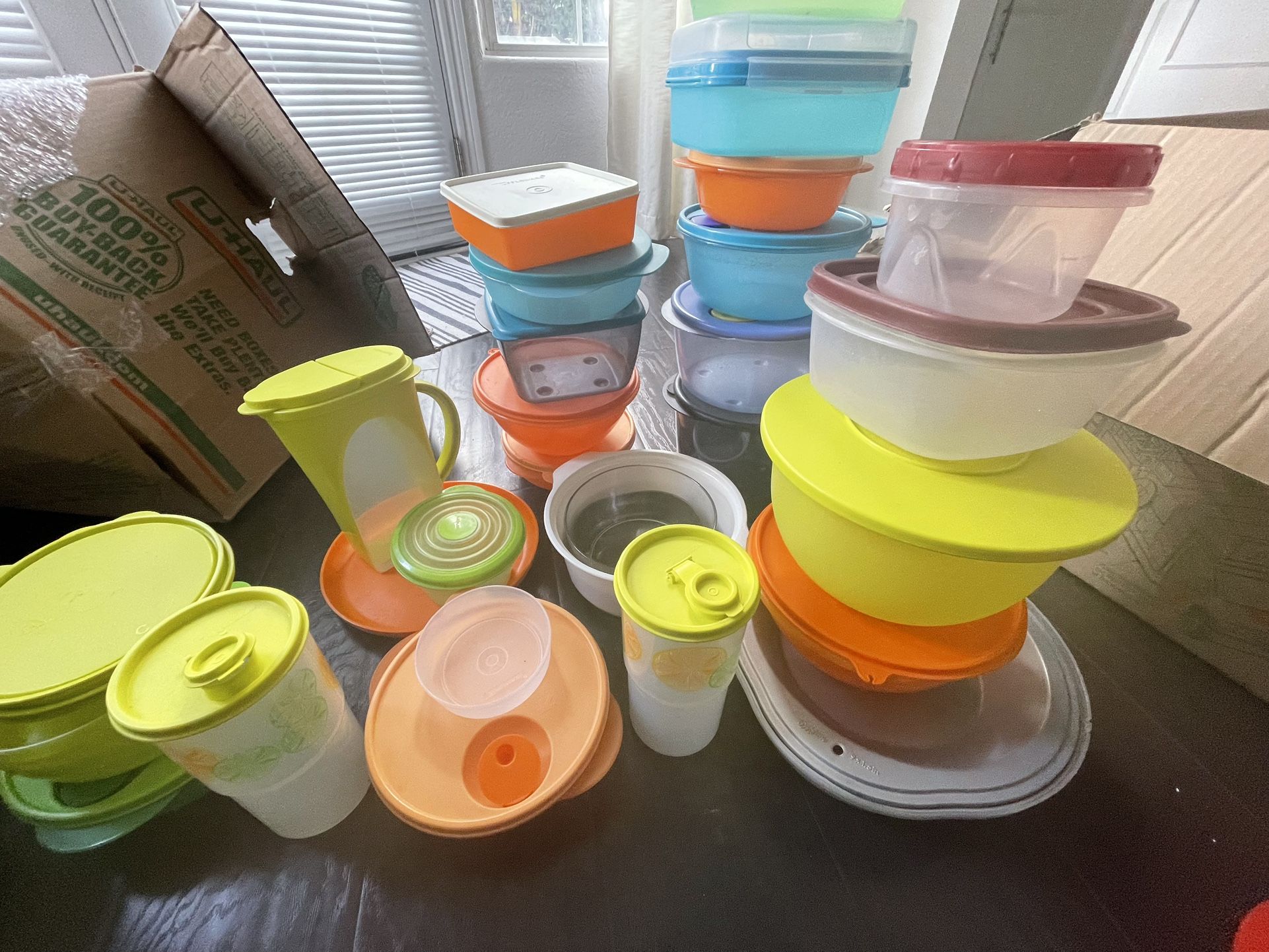 LARGE BUNDLE OF TUPPERWARE PICK UP TODAY,All Products : American Fashion Style Bags On Sale