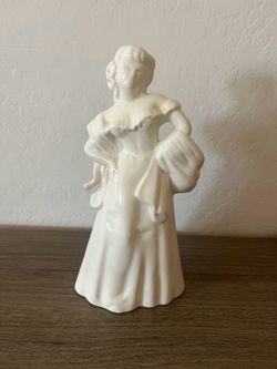 Cute figurine