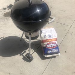 Weber Charcoal Grill. Bbq Grill Weber 