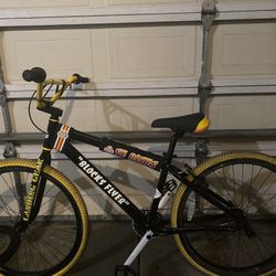 26 Inch Blocks Flyer Se Bike