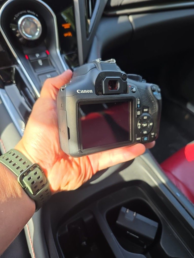 Canon T6 Rebel