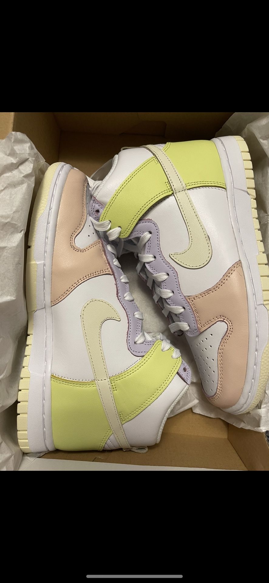 WOMEN NIKE DUNK HIGH