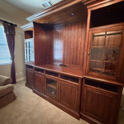 Hooker Furniture Solid Wood Entertainment Center / Wall Unit – Lighted Display Cabinets