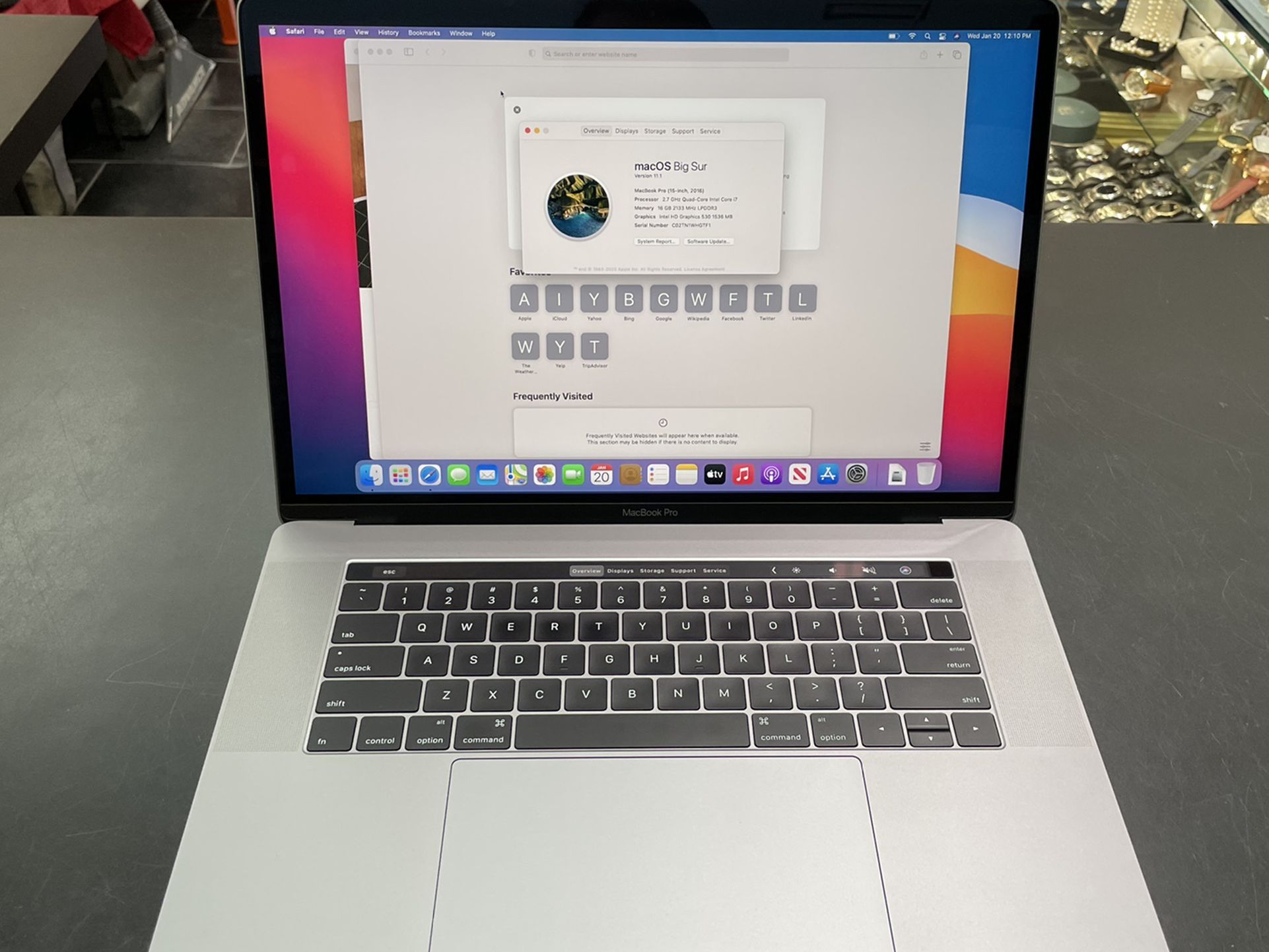 Apple MacBook Pro 15” 2016 Laptop I7/16GB/1TB