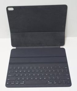 Apple Smart Keyboard Folio for 12.9" iPad Pro (3rd Gen) A2039