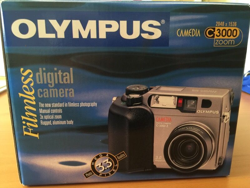 Olympus Camedia C3000 Zoom digital camera for Sale in Naperville, IL