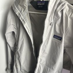 White Patagonia Jacket (Women's Small)