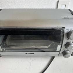 Toaster oven – Bella (brand)