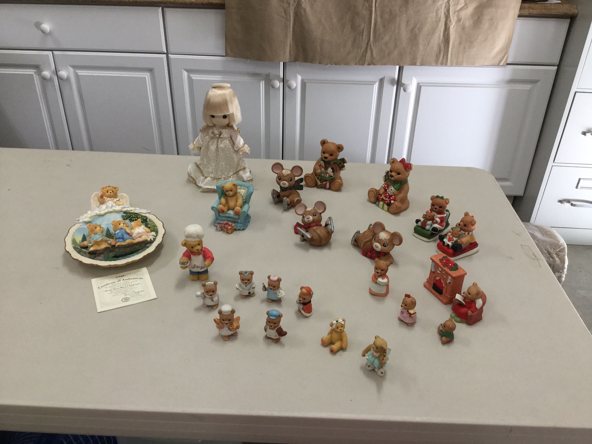 Large collection of bears, mice, and other Christmas figurines - 24 pieces!