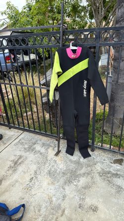 Surf Wetsuit Then Thickness