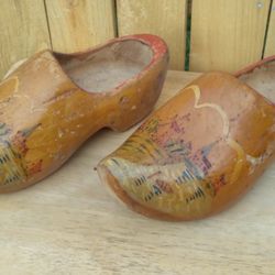 Holland wooden shoes 2 pair for 1 price 20